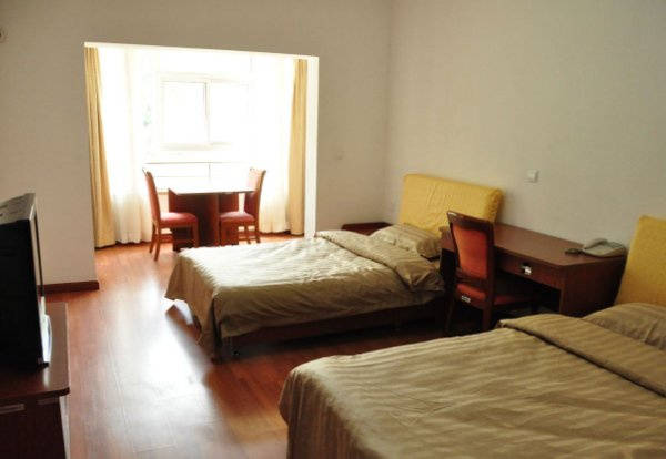 京北健康城中晟百晨养老院北京院价格一览表2026最新开元棋牌高端知名安全防护跌倒预防养老社区精选集天保(图2)